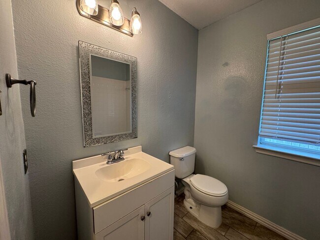 Building Photo - 3306 Levy Ln