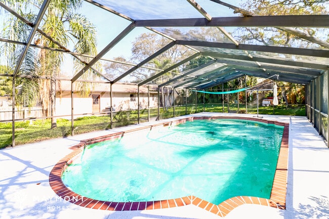 Building Photo - 182 Vermont Ave