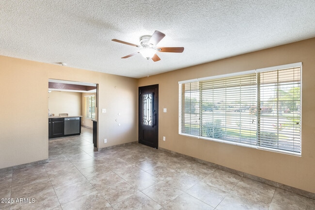 Building Photo - 17633 N 15th Ave