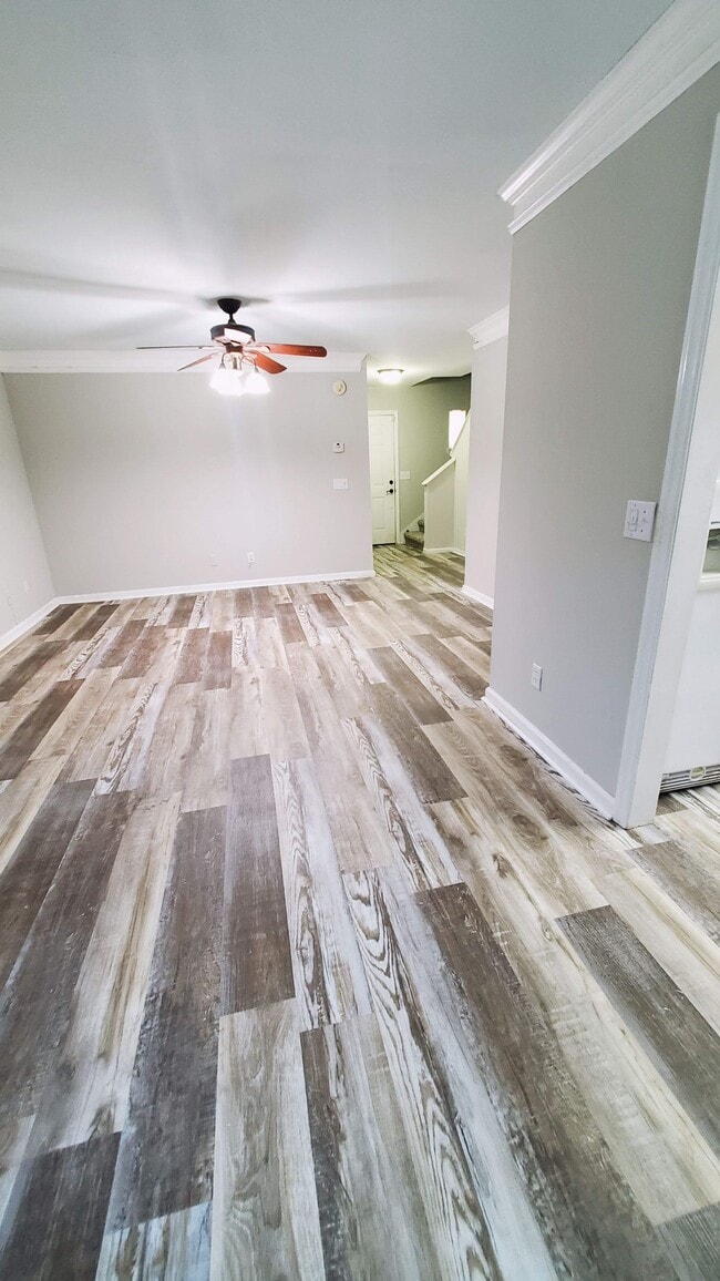 Building Photo - 1126 Lenny Ln