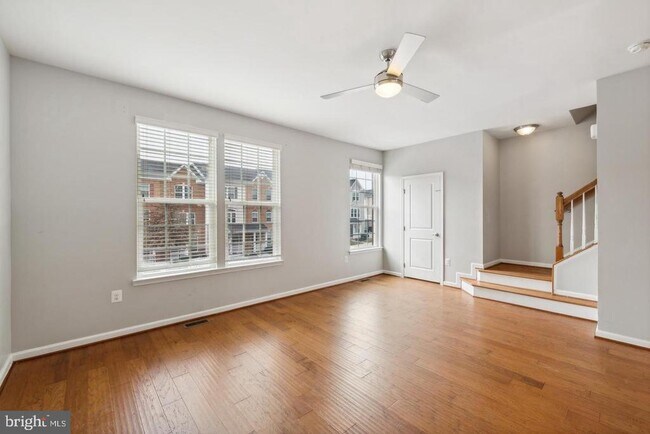 Building Photo - 1660 Dorothy Ln