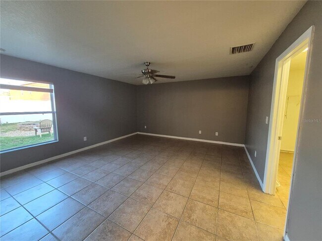 Building Photo - 5112 Dancing Bay Ln