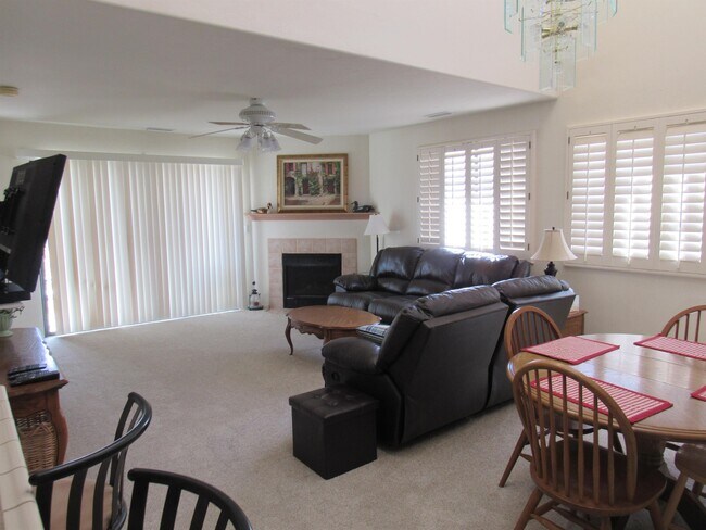 Building Photo - 11501 E Wingfoot Ct