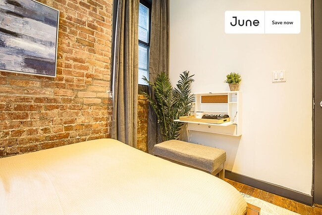 Building Photo - 509 E 87th St