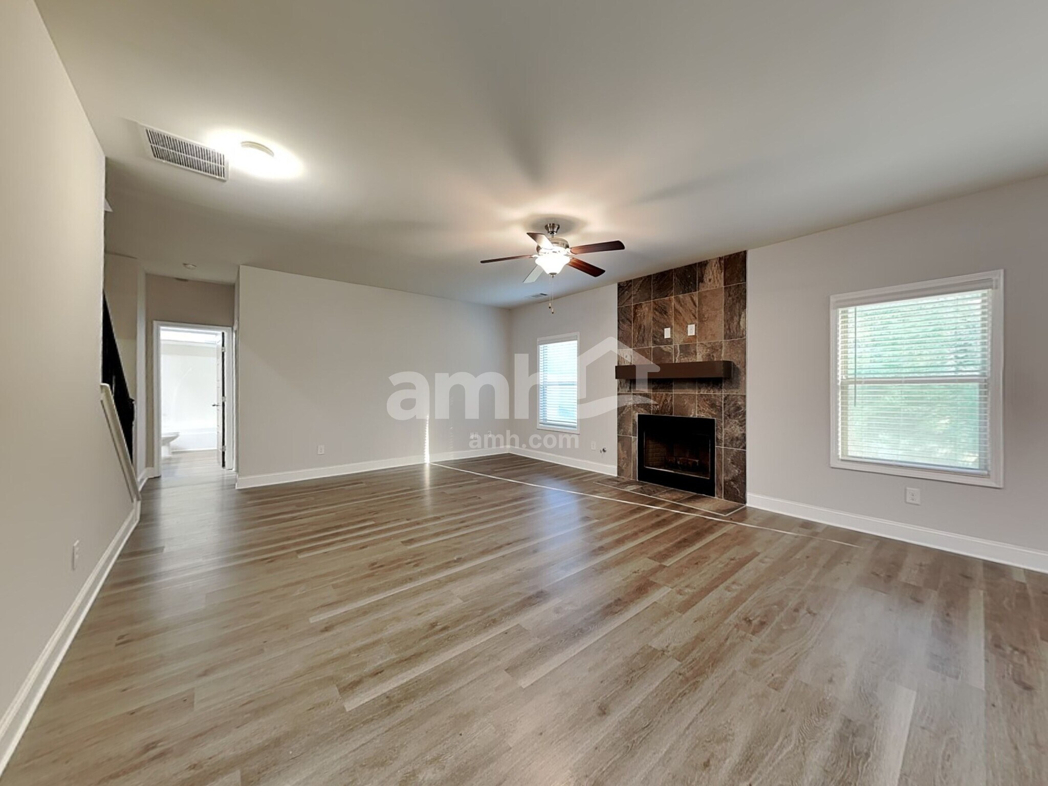 Building Photo - 1159 Victoria Walk Ln