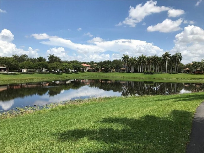 Building Photo - 1506 Fenton Dr