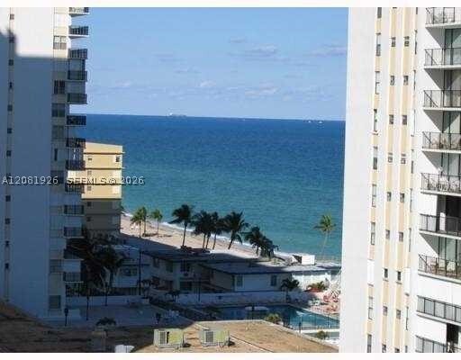 Building Photo - 2501 S Ocean Dr