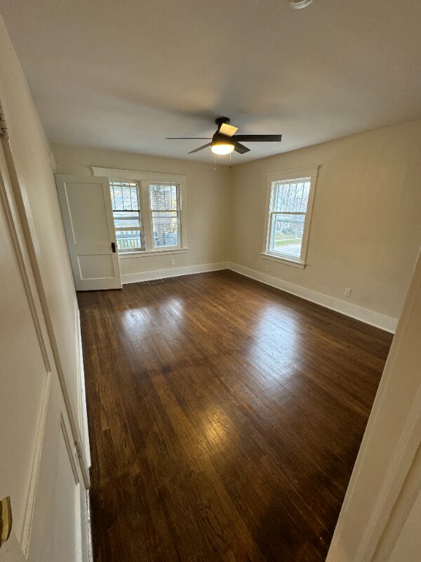 Building Photo - 306 N Fairview Ave