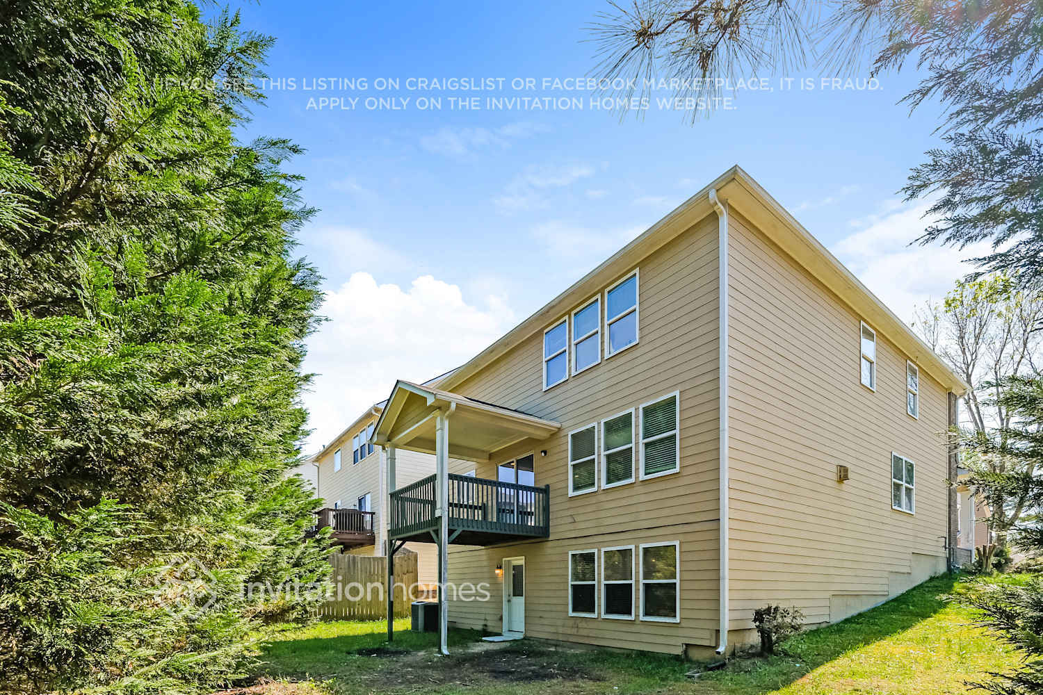 Building Photo - 2828 Farmstead Ct