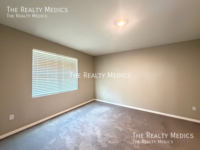 Building Photo - 8053 Penrose Pl