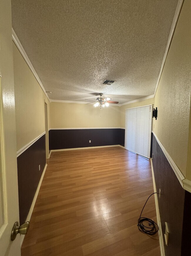 Building Photo - 7126 Fort Collins Dr