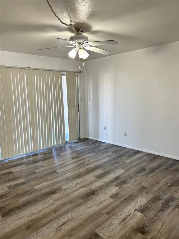 Building Photo - 4031 Henley Rd