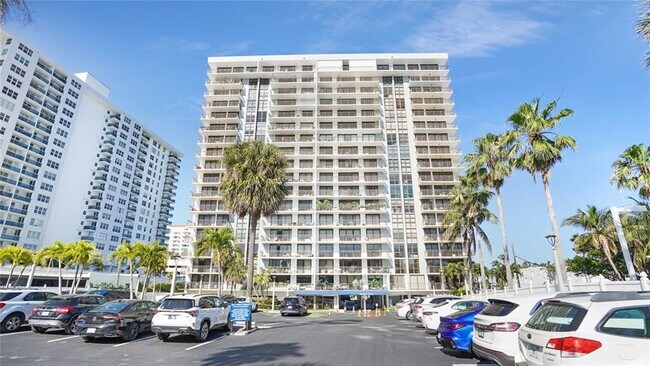 Building Photo - 3031 N Ocean Blvd