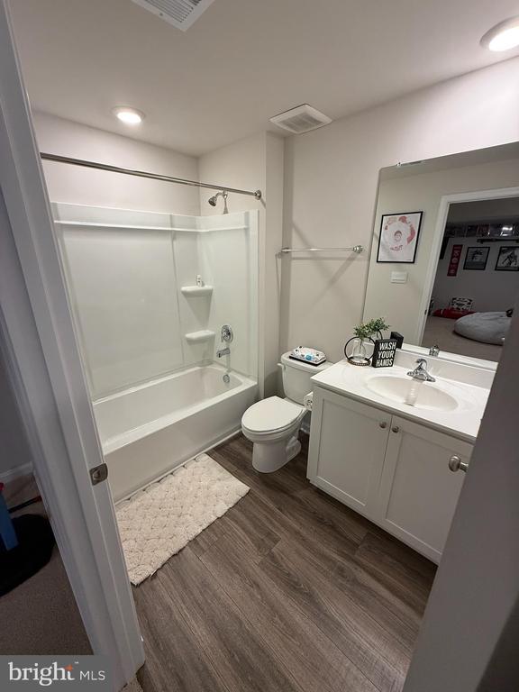 Building Photo - 24119 Hammerhead Dr