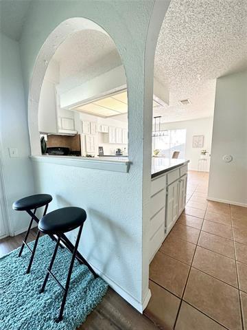 Building Photo - 504 Cavendish Dr
