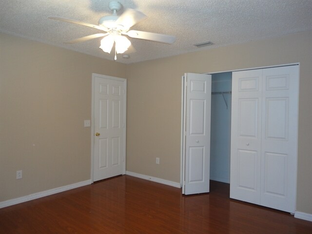 Building Photo - 1101 Blufield Avenue