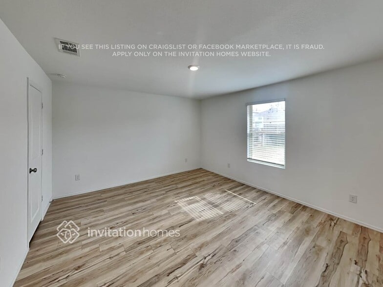 Building Photo - 22260 Stoney Ravine Dr