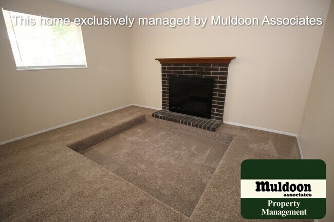 Building Photo - Lots Of New In this Home!!