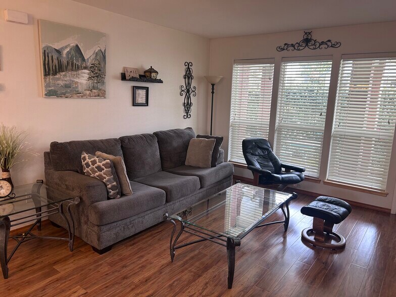 Living Area - 1836 NE Fairview Ave