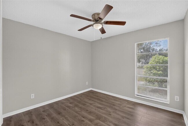 Building Photo - 1206 Sail Way