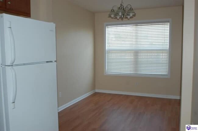 Building Photo - 118 Darby Woods Ct