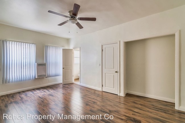 Building Photo - 420 N Coronado St