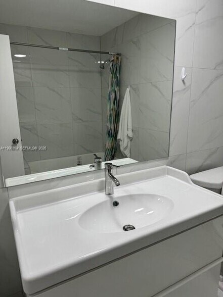 Building Photo - 9729 Costa del Sol Blvd