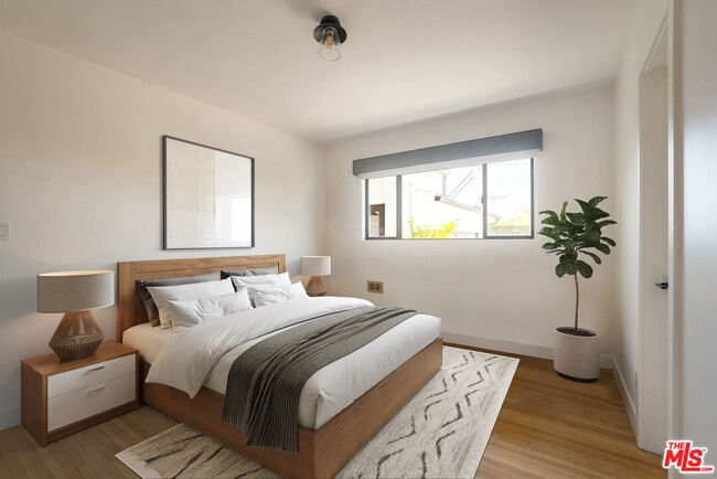 Building Photo - 2611 Range Rd