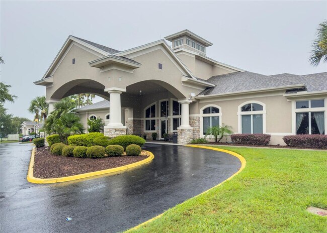 Building Photo - 1624 Kennesaw Dr