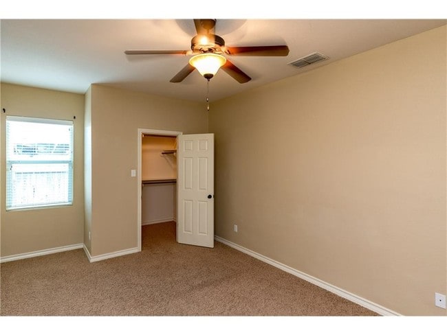 Interior Photo - 7252 Mansions Dr