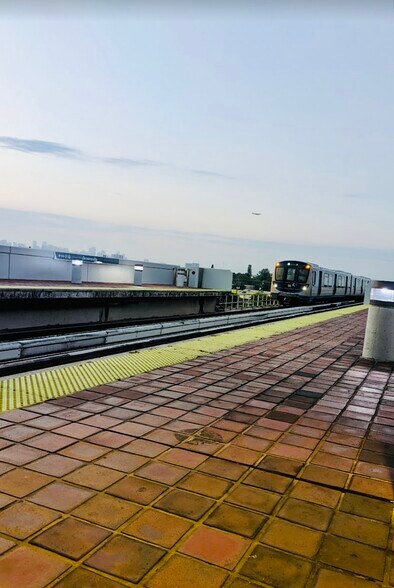 Building Photo - 5308 NW 29th Ave