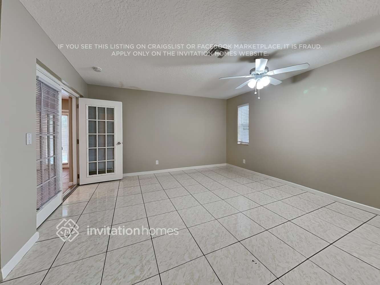 Building Photo - 7460 E Plumosa Ln