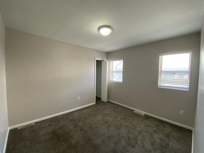Building Photo - 1397 E 1300 S