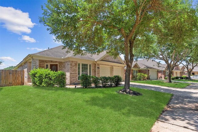 Building Photo - 11047 Pierce Valley Dr