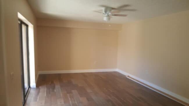Building Photo - 2920 29th Ct