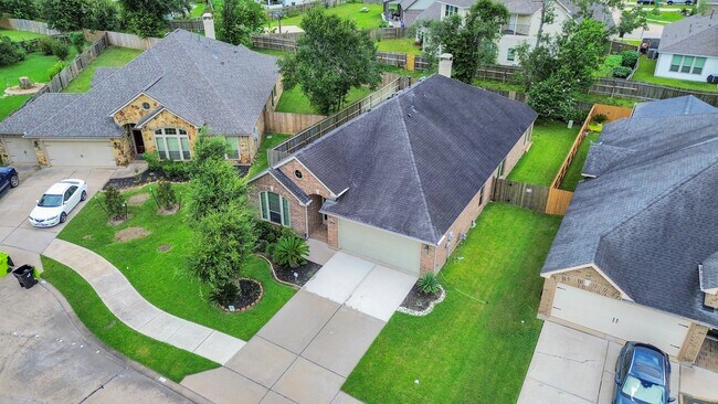 Building Photo - 4614 S Creekmont Dr
