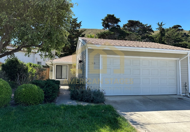 Primary Photo - 515 Newport Dr