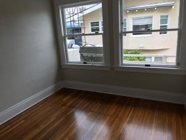 Beige Bedroom - 839 E Ocean Blvd