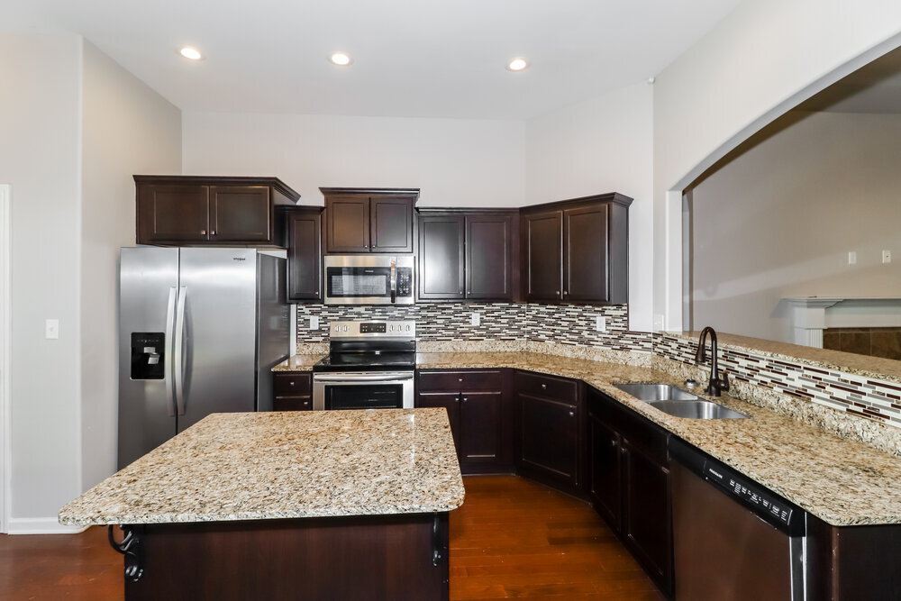 Building Photo - 6868 Lagrange Pines Rd