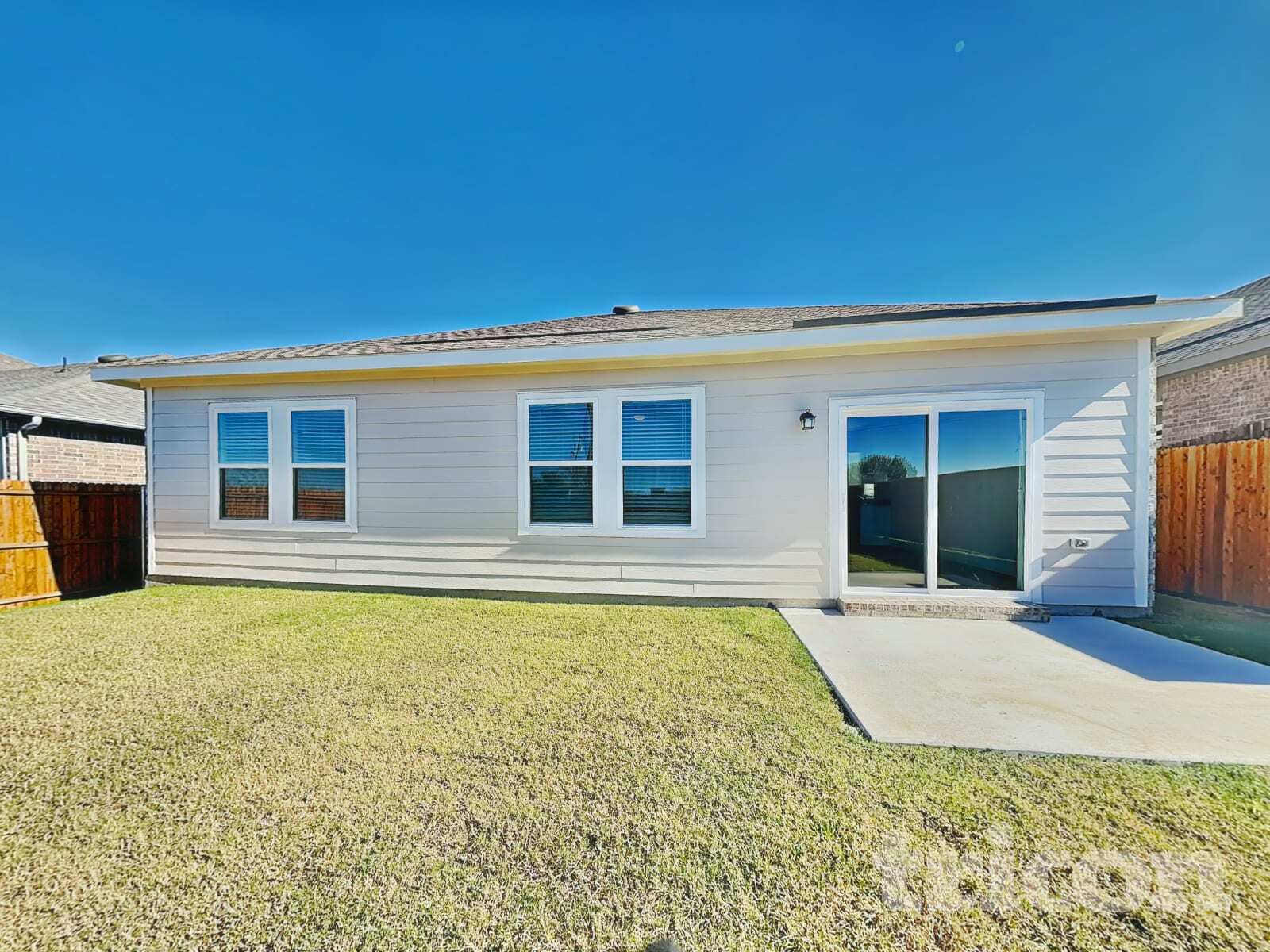 Building Photo - 12645 Big Rnch Rd