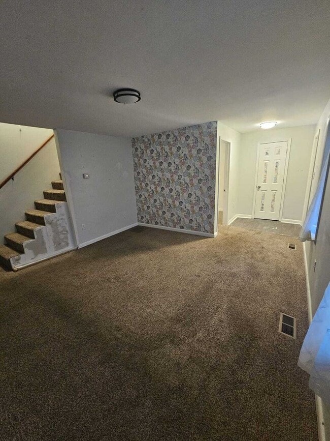 Building Photo - 219 N Lawrence St