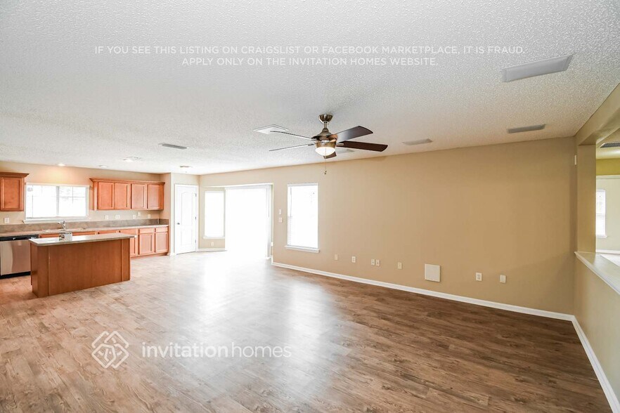 Building Photo - 2559 Britney Lakes Ln