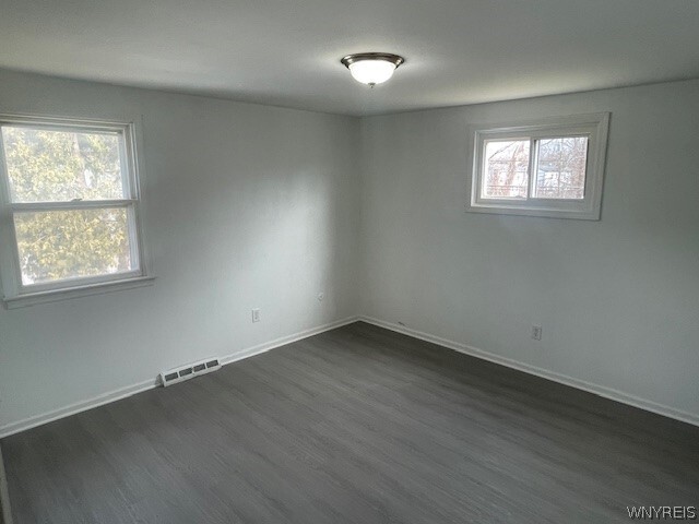 Building Photo - 341 Sundridge Dr