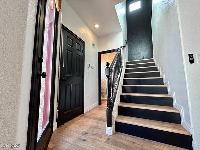 Building Photo - 8278 Annual Ridge St