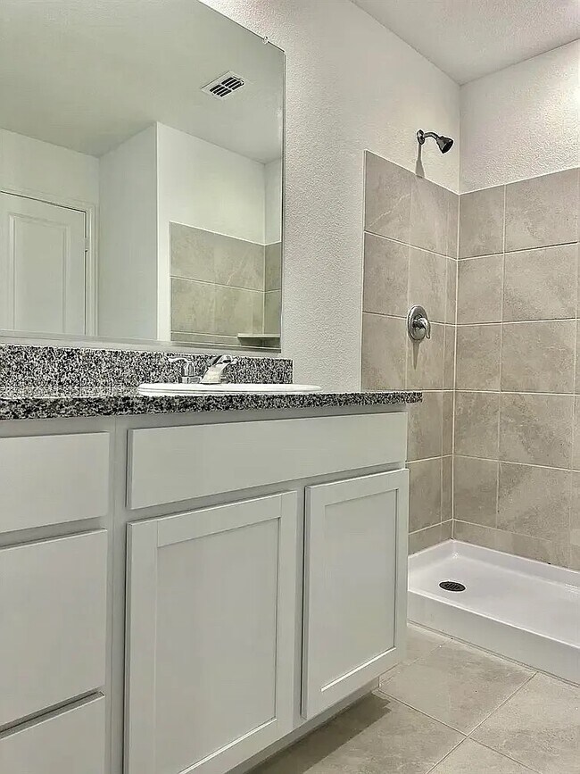 Building Photo - 134 Wheatgrass Ln