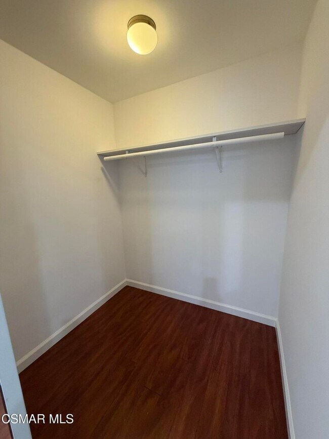 Building Photo - Welcome this single story, beautifully maintained and thoughtfully updated home South Of The Boul...