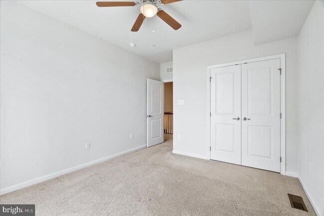 Building Photo - 6500 Walcott Ln