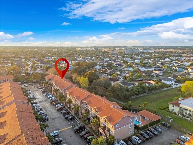 Building Photo - 10018 Hammocks Blvd