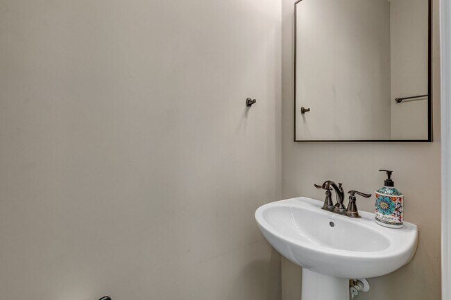 Building Photo - Call Sabrina Thomas at 757-767-0767 for more information