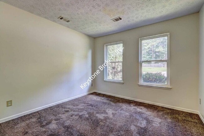 Building Photo - 2492 Whitehead Pl Dr